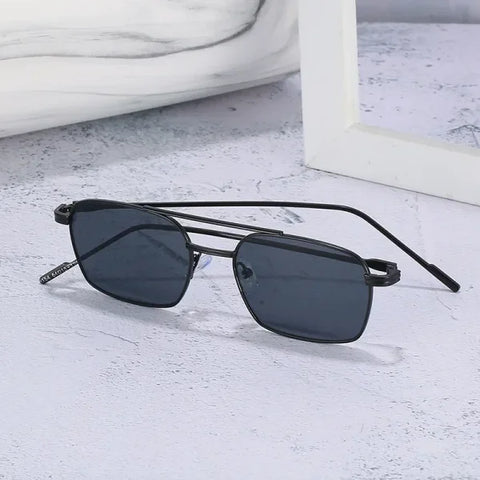 Retro Square Metal Sunglasses – Unisex Vintage Fashion Shades - Himpall