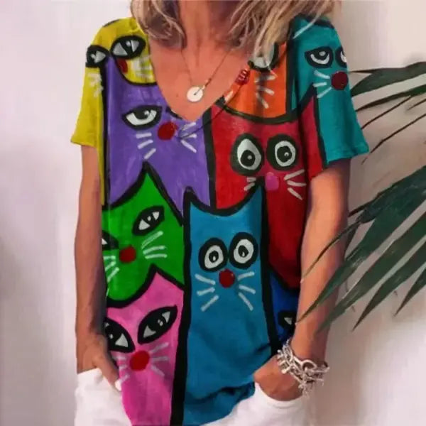 Women’s Retro Anime Cat Graphic T-Shirt – Harajuku V-Neck Summer Tee Kawaii Aesthetic Oversized Blouse Vintage Japanese