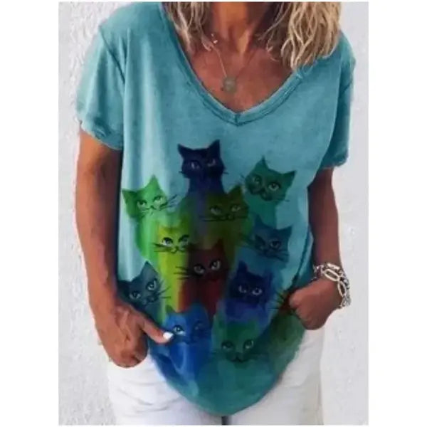 Women’s Retro Anime Cat Graphic T-Shirt – Harajuku V-Neck Summer Tee Kawaii Aesthetic Oversized Blouse Vintage Japanese