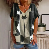 Women’s Retro Anime Cat Graphic T-Shirt – Harajuku V-Neck Summer Tee Kawaii Aesthetic Oversized Blouse Vintage Japanese