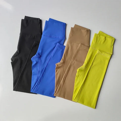 Seamless Yoga Set for Women – Sports Bra & High Waist Leggings