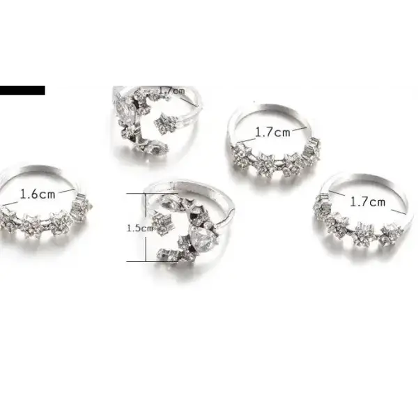 Shining star tassel earrings with silver rings and star-shaped crystals