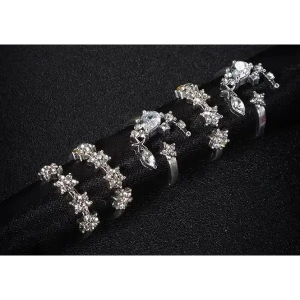 Shining star tassel earrings with sparkling diamond accents