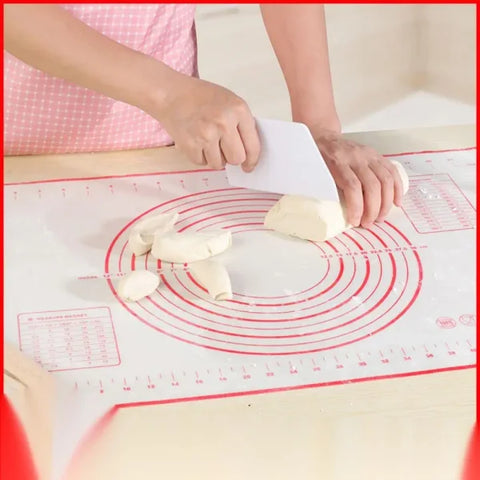 Silicone Kneading Mat for Baking - Dough Macaron and Cutting Board - 40x30cm / red