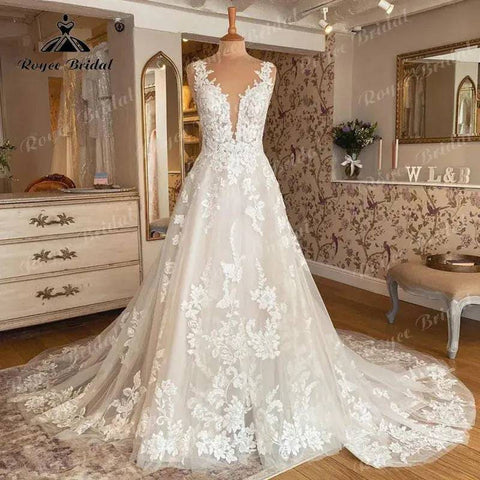 Sleeveless Wedding Dress – Elegant 2024 Bridal Collection