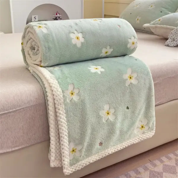 Soft Coral Fleece Multifunctional Blanket - Cozy Nap Throw Office AC Cover & Bath Towel Wrap - green / Other