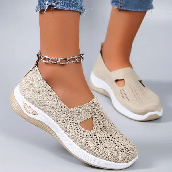 Spring new women’s sports shoes fashionable breathable lightweight non-slip wear-resistant casual sports shoes flat