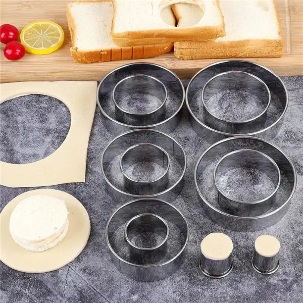 Stainless Steel Biscuit Mold 5 Piece Round Set for Pastry and Baking - Round