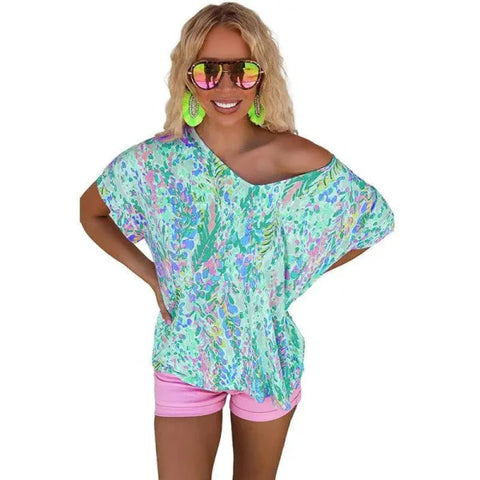 Loose T-Shirt – Stylish Painted Flower Tee for Casual Wear - Green / L
