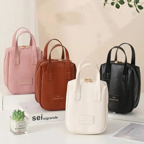 Cosmetic Bag – Stylish Shell-Shaped Makeup Organizer for Travel