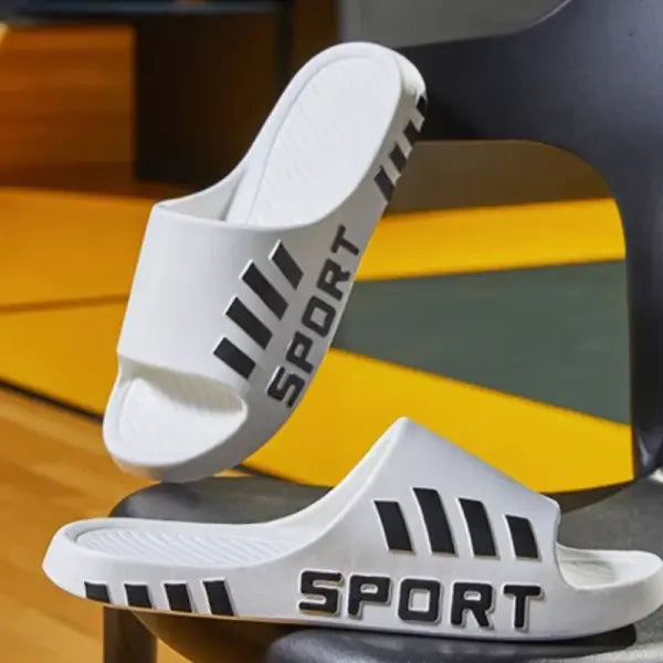 Men Summer Fashion Slippers and Non Slip Indoor Outdoor Sandals