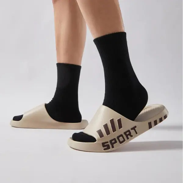Men Summer Fashion Slippers and Non Slip Indoor Outdoor Sandals