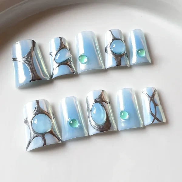 Sweet Duckbill Press-On Nails 10pcs Set with Blue Rhinestone Heart - L-send tool kit