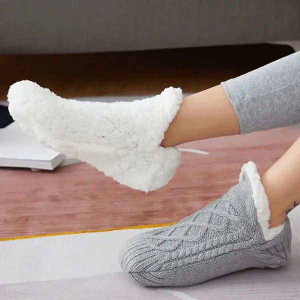 Thick Acrylic Model Number Slipper Socks for Men (Polyester) Low Tube Thickness