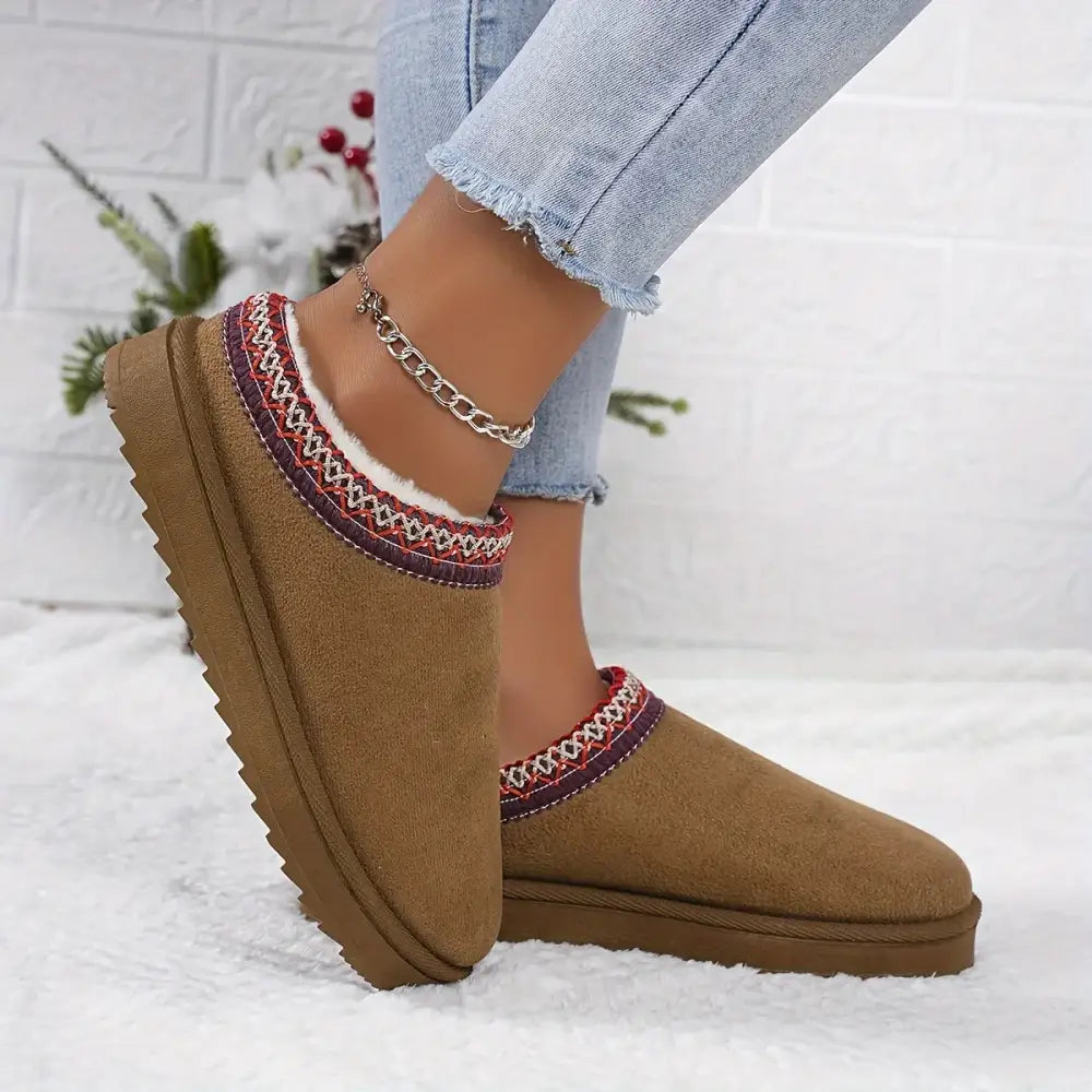Thick sole new style bread 2025 cotton shoes women slippers warm with fur lining for winter - 44 / Chocolate