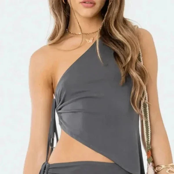 Sexy Tank Top – Trendy Off-Shoulder Cut-Out Design for Women