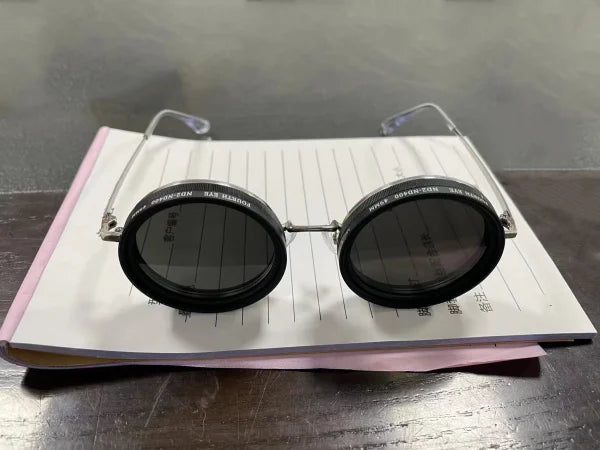 UV Resistant Round Sunglasses for Men and Women in Women’s Fashion