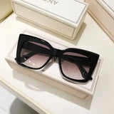 Vintage Cat Eye Sunglasses for Modern Women