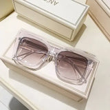 Vintage Cat Eye Sunglasses for Modern Women