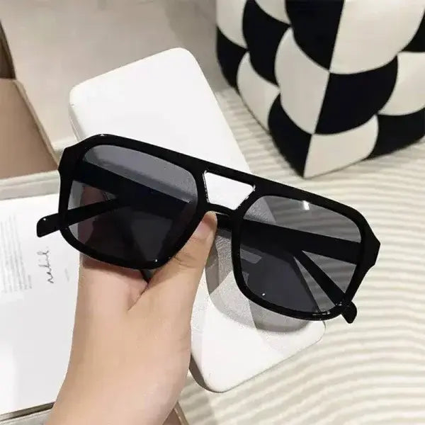 Vintage Cat Eye Sunglasses for Modern Women - A / As shown in the figu