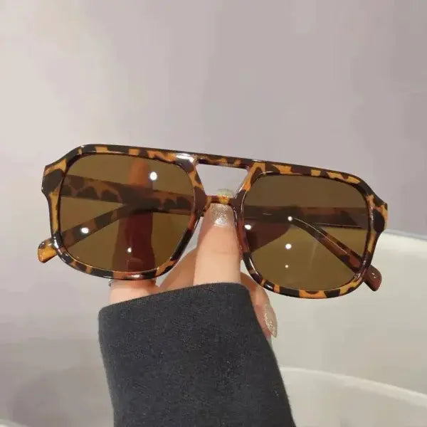 Vintage Cat Eye Sunglasses for Modern Women - E / As shown in the figu