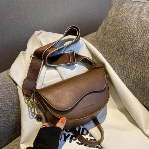 Vintage PU Leather Saddle Bag – Women’s Small Crossbody Handbag