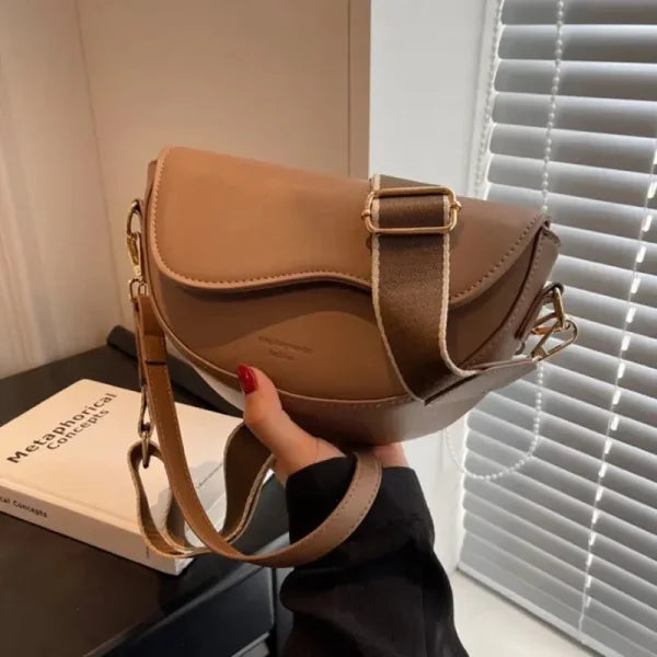 Vintage PU Leather Saddle Bag – Women’s Small Crossbody Handbag - Light brown