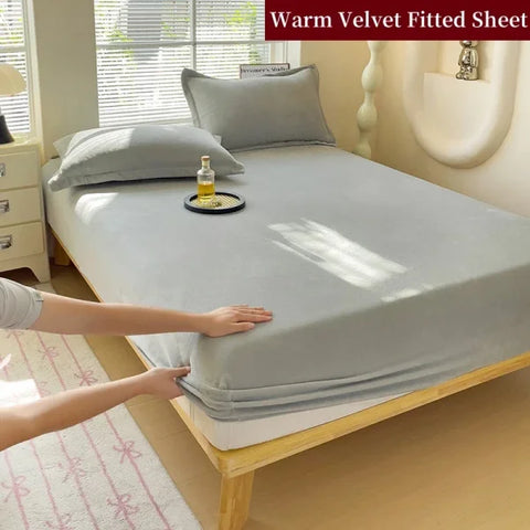 Warm Velvet Fitted Bed Sheet - Coral Fleece Mattress Protector with 360° Elastic Band