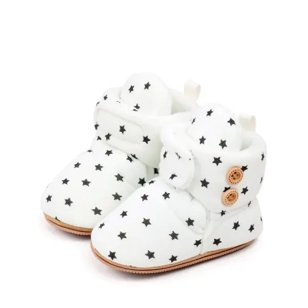 Winter Baby Boots 0–18M – Warm Infant First Walkers for Boys & Girls with Fuzzy Balls Soft & High-Quality Shoes