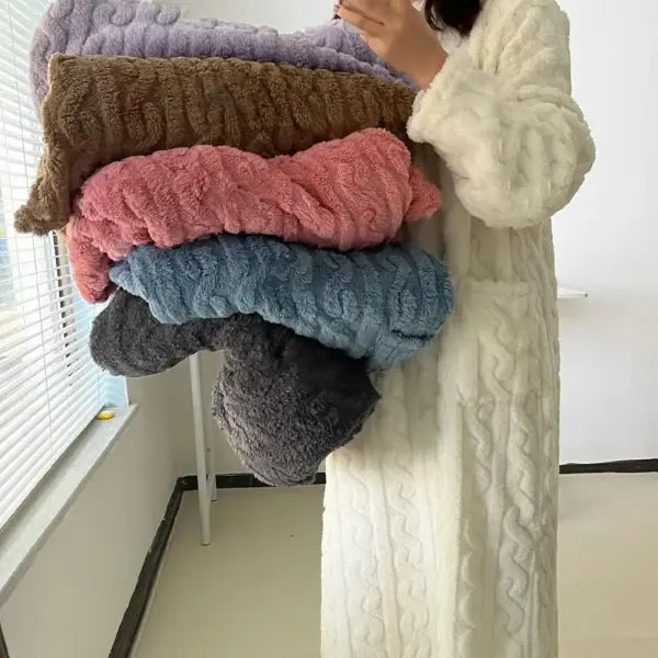 Winter Long Sleeve Double Pocket Flannel Nightgowns Women Loose Solid Sleepwear Jacquard Night Dress Thickened Warm