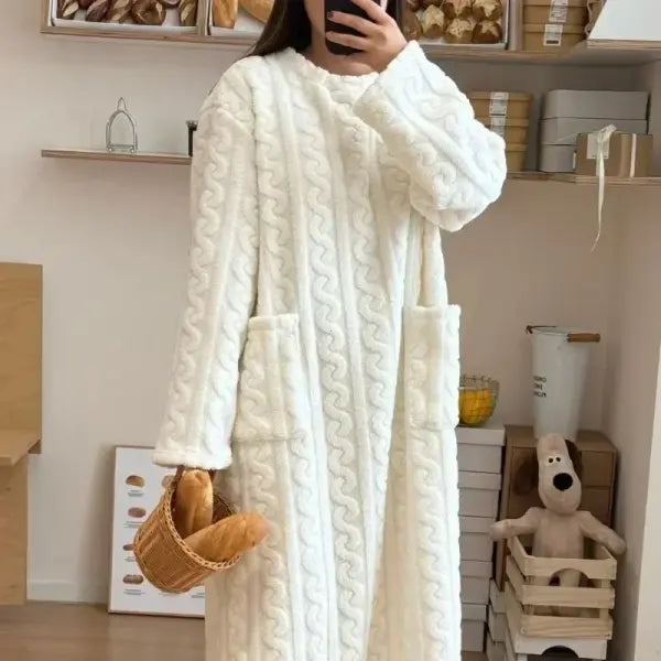 Winter Long Sleeve Double Pocket Flannel Nightgowns Women Loose Solid Sleepwear Jacquard Night Dress Thickened Warm
