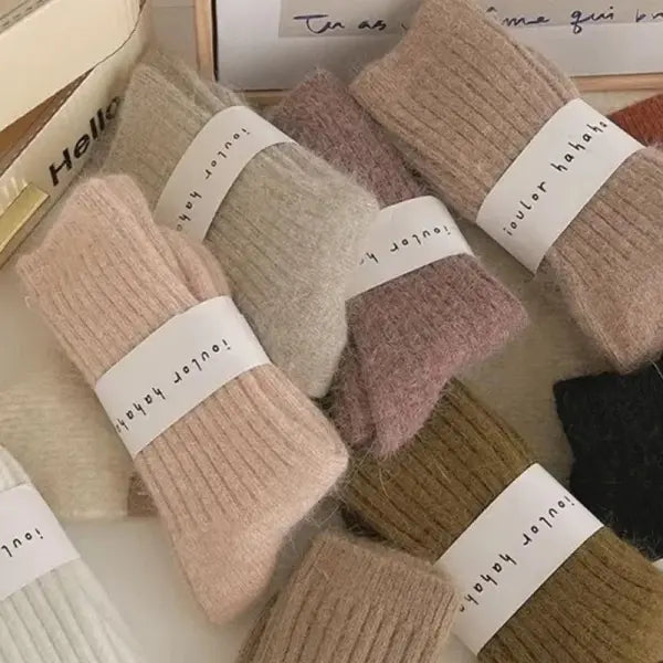 Winter Thick Warm Cashmere Wool Socks for Women – Harajuku Style Solid Color Long Thermal Fashion Socks