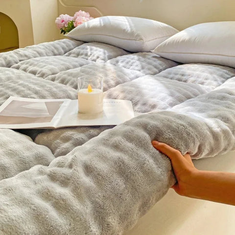 Winter Thickened Rabbit Plush Mattress - Fluffy Tatami Cushion for Dormitory
