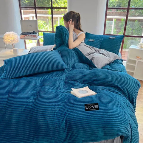 Winter Warm Coral Fleece Duvet Cover Set - King Queen Twin
