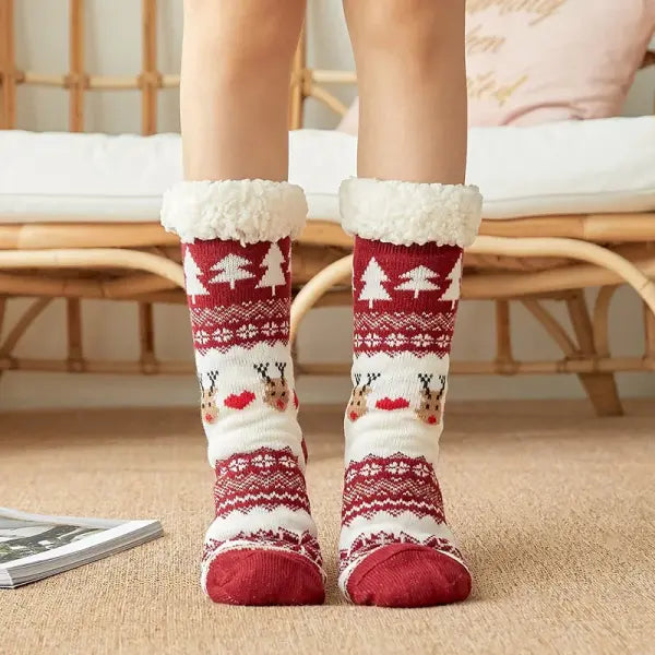 Winter Plush Socks for Women – Soft Non-Slip Fuzzy Floor Slippers Cute Penguin & Animal Design Cozy Christmas Gift