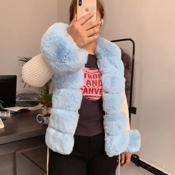 Women’s Faux Fur Knit Sweater Cardigan – Elegant Spring/Autumn Coat with Faux Fox Fur Collar - Off white with blue / S