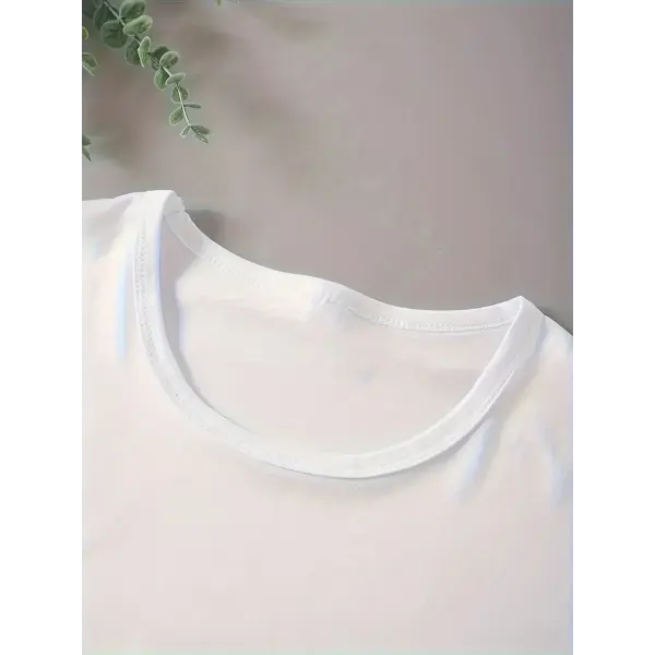 Pocket panda cartoon t-shirt with tatting decoration and appliques