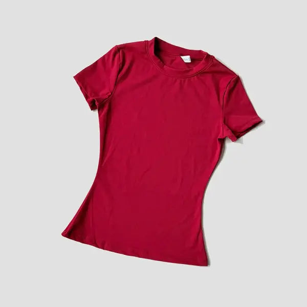 Women’s Seamless Yoga Sport T-Shirt: Short Sleeve Fitness Gym Top & Running Activewear - Red / L