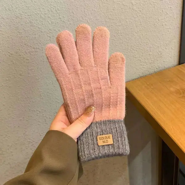 Women’s Cable Knit Touchscreen Gloves – Warm Fleece-Lined Winter Mittens for Girls & Women