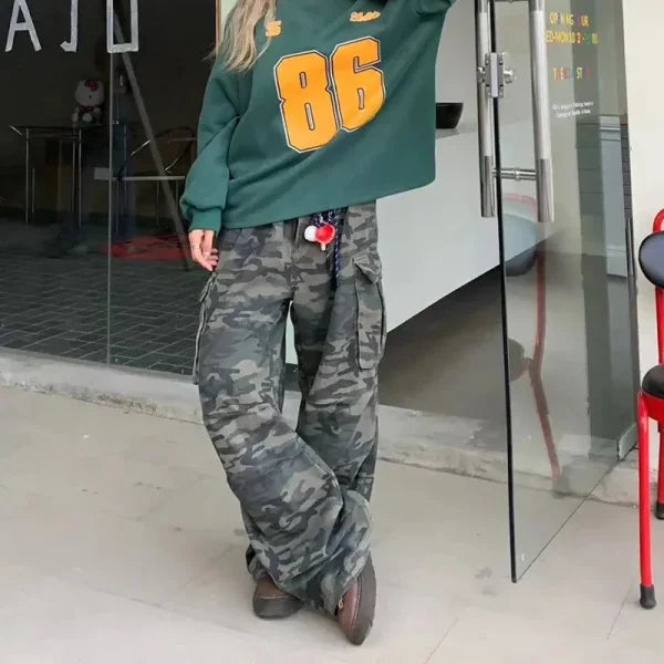 Women’s Y2K Camouflage Cargo Jeans - Vintage High Waist Wide-Leg Pants
