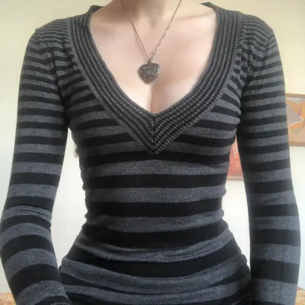 Vintage Striped V-Neck Long Sleeve Tee - Chic Retro Mall Goth Jumper Top for Women Autumn Style